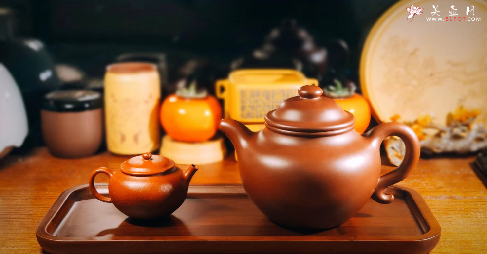 紫砂壶图片：江友明《大亨莲子紫砂壶》 四号井底槽清800ml 欣赏 - 美壶网