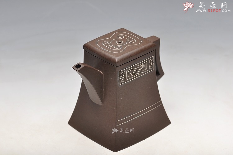 紫砂壶图片：吕尧臣 四方 镶嵌银丝  只供欣赏 - 美壶网