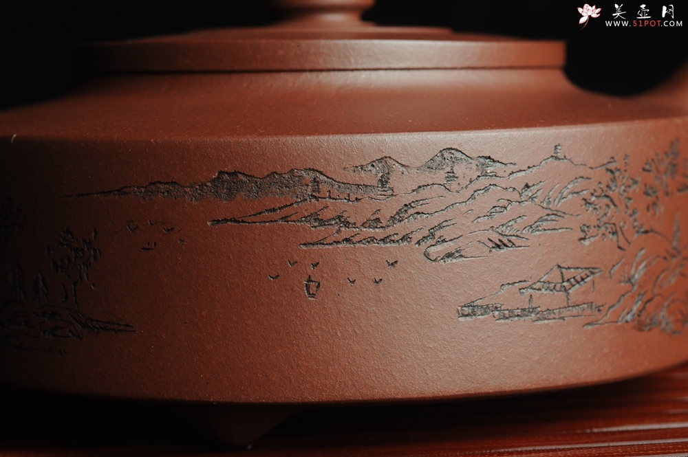 紫砂壶图片：美壶特惠 曼生周盘 通景山水 做工精致 茶人醉爱 - 美壶网