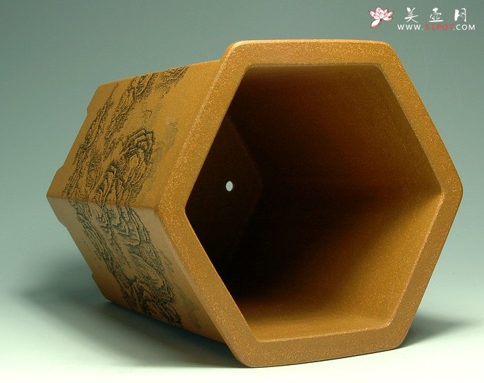 紫砂壶图片：山水六方笔筒 - 美壶网