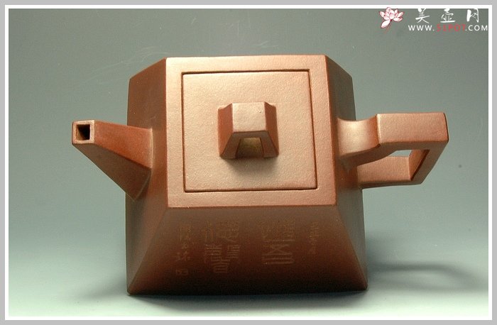紫砂壶图片：全手升方 - 美壶网