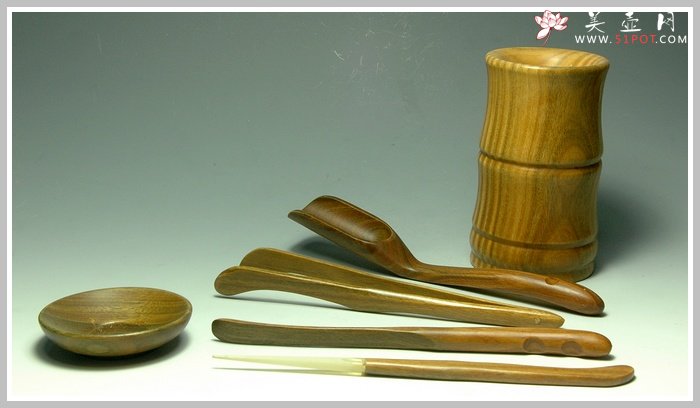 紫砂壶图片：茶道-绿檀木-大 - 美壶网