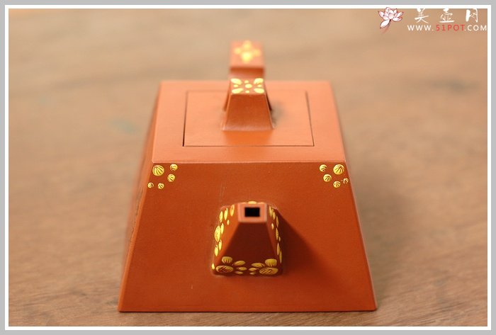 紫砂壶图片：精品点彩升方 谭泉海刻绘 - 美壶网