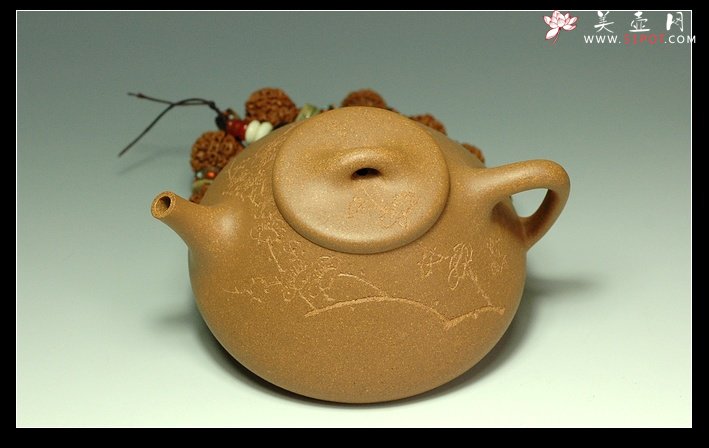 紫砂壶图片：傲骨.寒梅 - 美壶网