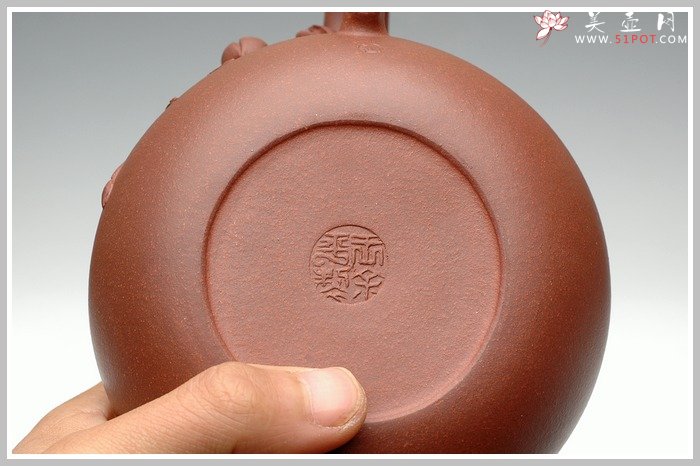紫砂壶图片：大品寿桃 - 美壶网