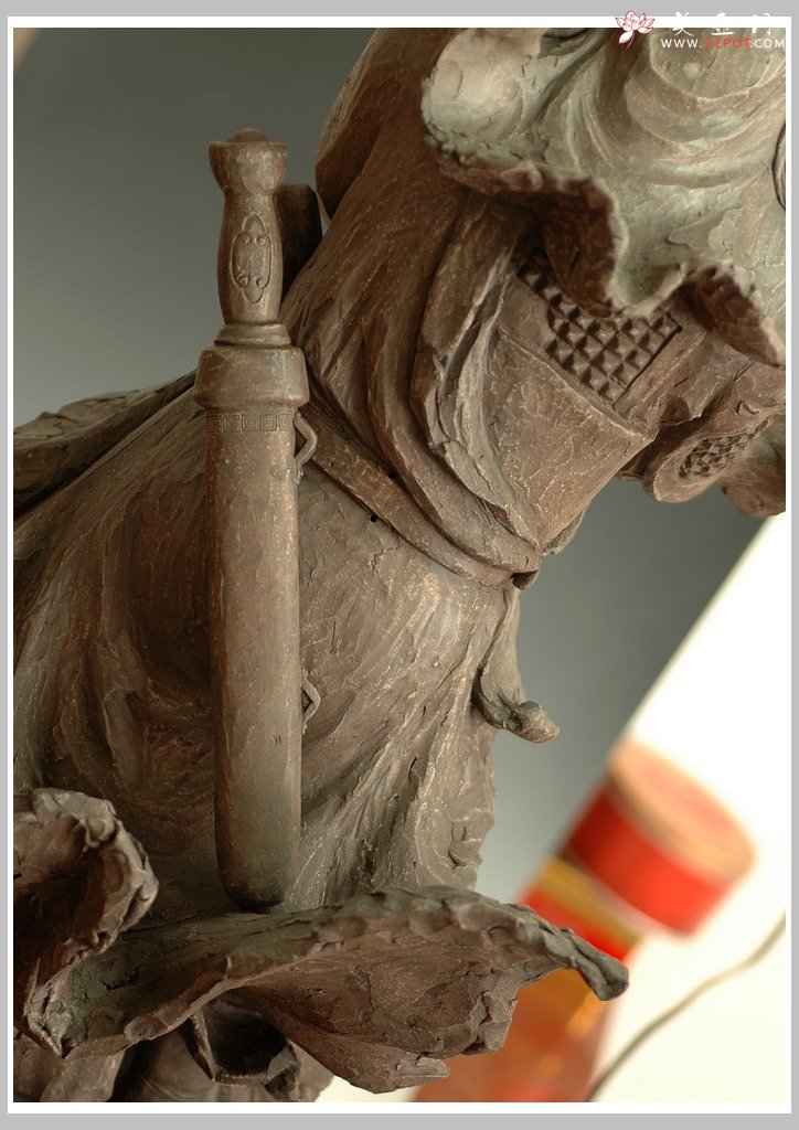 紫砂壶图片：风格之关公 - 美壶网