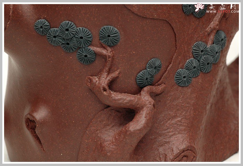 紫砂壶图片：苍健俊逸之全手松桩 - 美壶网