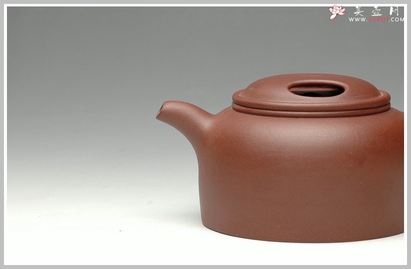 紫砂壶图片：全手敦厚牛盖莲子 - 美壶网