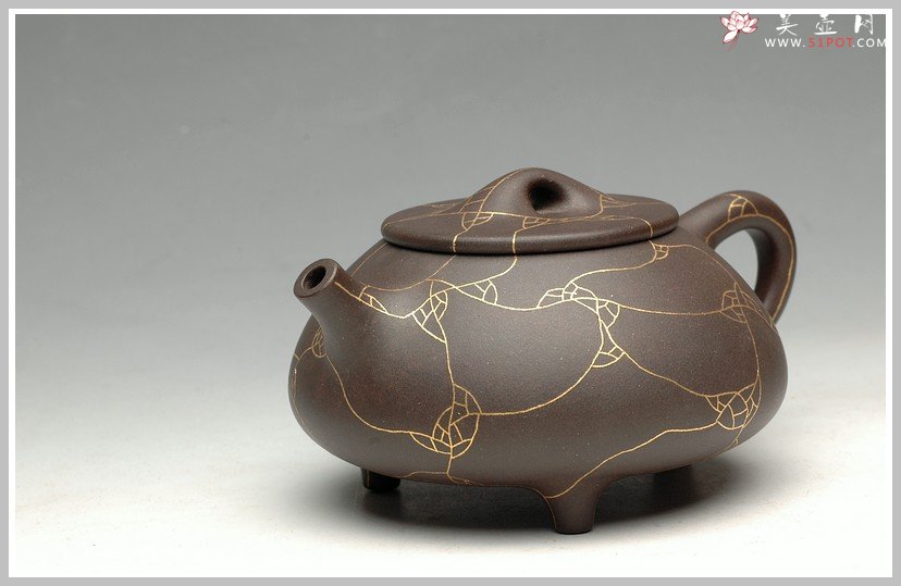 紫砂壶图片：镶纯金 另类奢华 金纹石瓢 - 美壶网