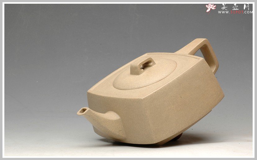 紫砂壶图片：优质本绿 全手精品砂四方 - 美壶网