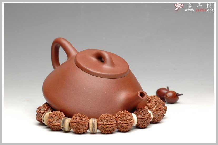 紫砂壶图片：传统耐品之全手石瓢 - 美壶网