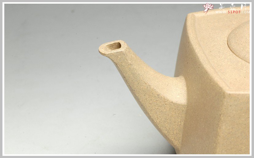 紫砂壶图片：优质本绿 全手精品砂四方 - 美壶网