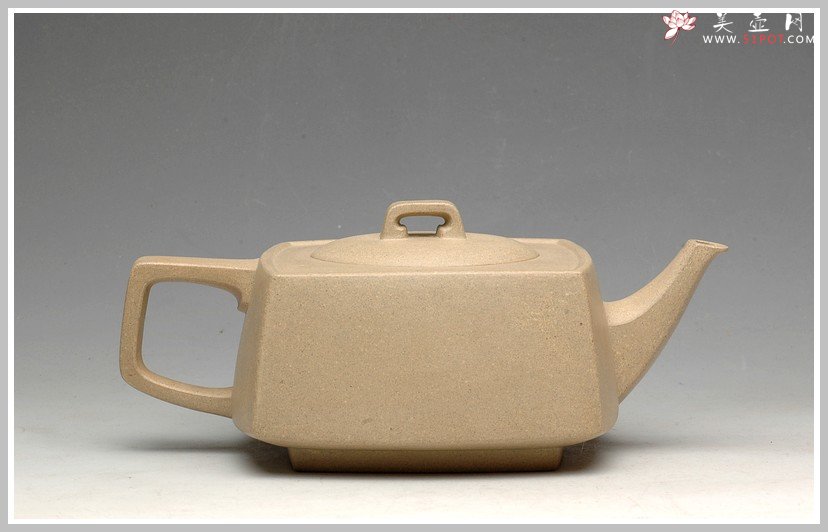 紫砂壶图片：优质本绿 全手精品砂四方 - 美壶网