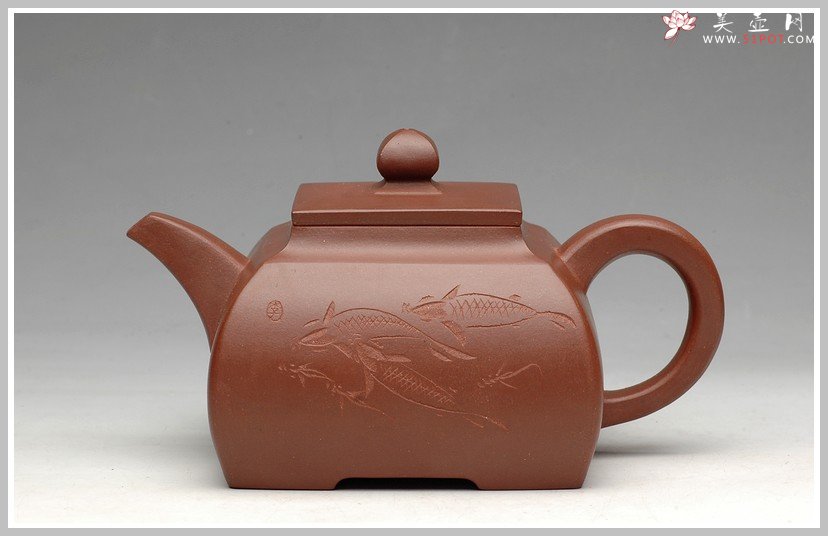 紫砂壶图片：史金妹老师新品 全手志在四方 李昌鸿大师即兴装饰 - 美壶网