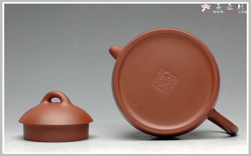 紫砂壶图片：刻绘漂亮 实用佳品 优质清水泥 顾式秦权 - 美壶网