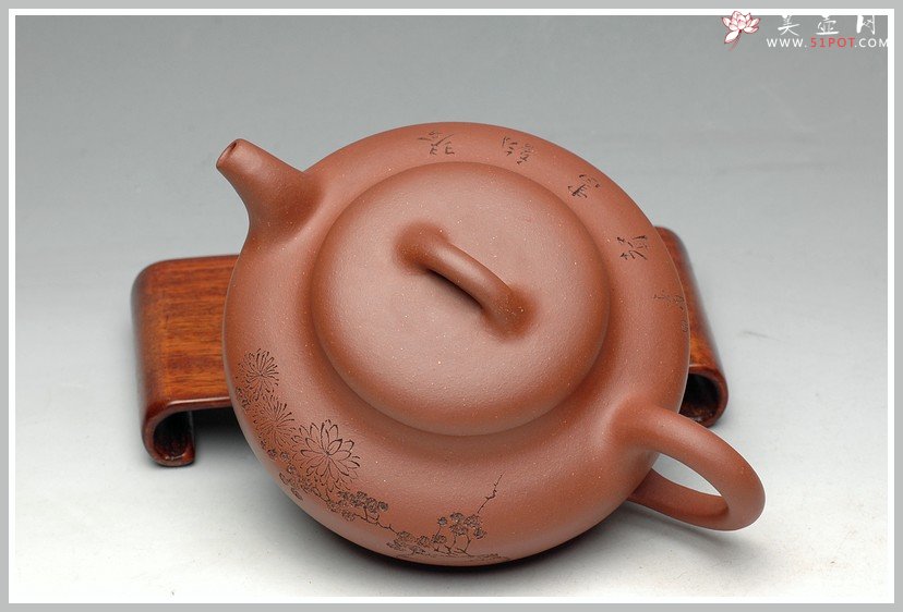 紫砂壶图片：妍丽清雅 墨陶装饰 全手紫泥合欢 - 美壶网