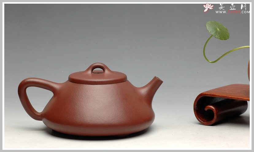 紫砂壶图片：好底料 骨肉均挺 实力艺人 全手子冶石瓢 - 美壶网