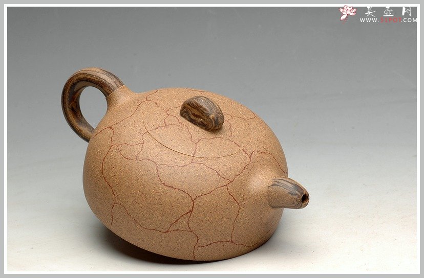紫砂壶图片：冰纹半月 - 美壶网