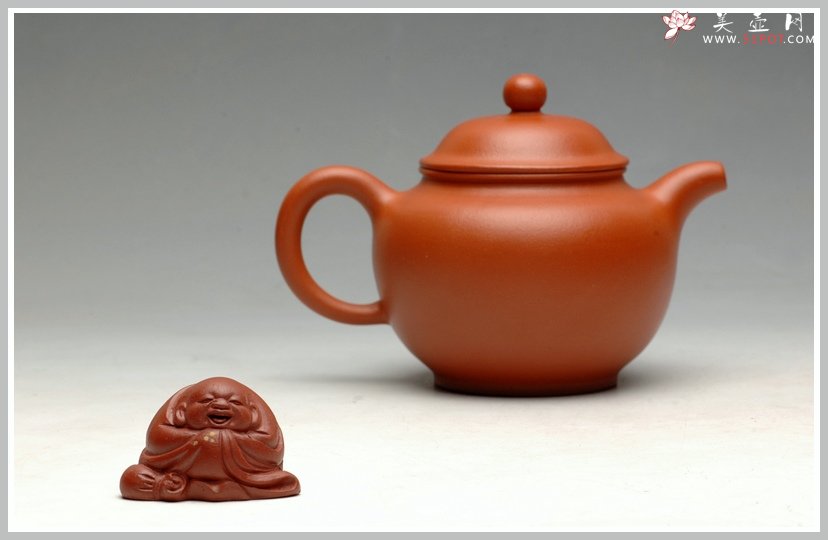 紫砂壶图片：冬日必备朱泥小壶 全手利器 全手小掇只 - 美壶网