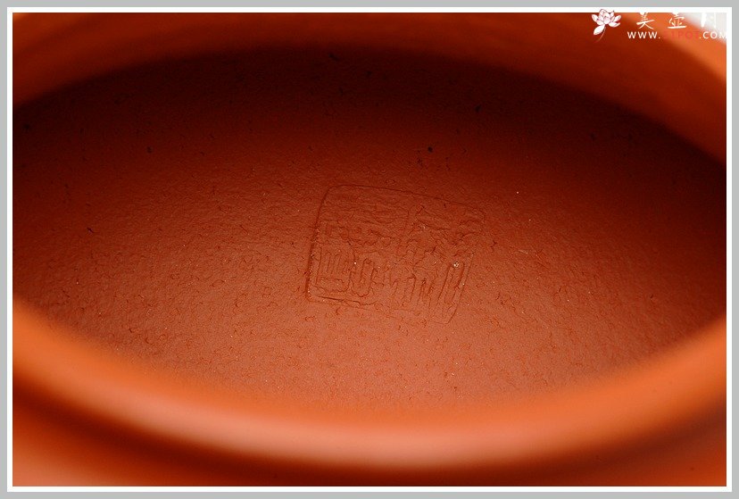 紫砂壶图片：秋收美壶 实用佳品 杀铁利器 赵庄朱泥 全手小仿古 - 美壶网