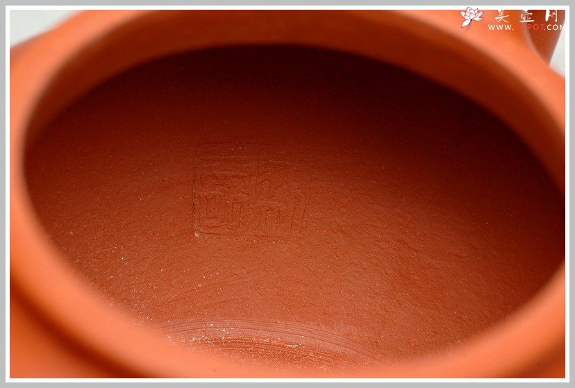 紫砂壶图片：丰盈可人 古朴静雅   全手矮莲 - 美壶网