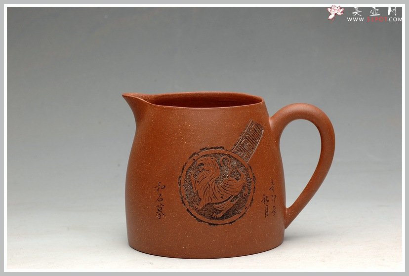 紫砂壶图片：国助 和石刻绘 老味公道 - 美壶网