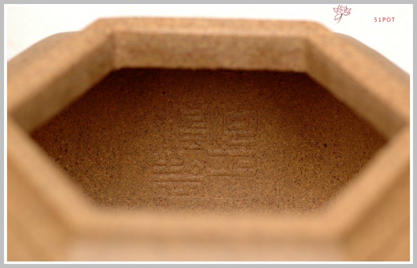 紫砂壶图片：深见功力 饱满大气 段泥全手雪华 - 美壶网