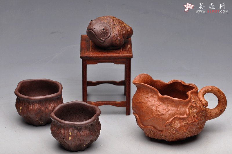 紫砂壶图片：刘景的2012新品杂玩欣赏 - 美壶网