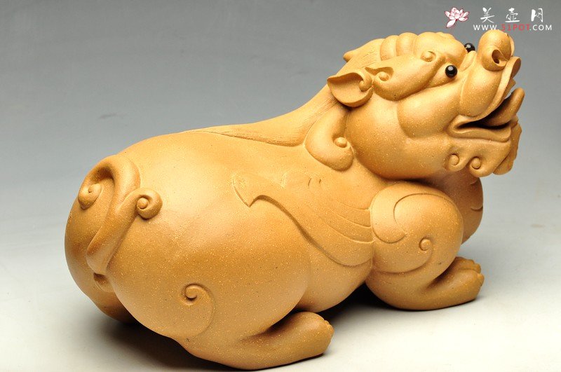 紫砂壶图片：大段泥貔貅 雕塑镇宅 - 美壶网