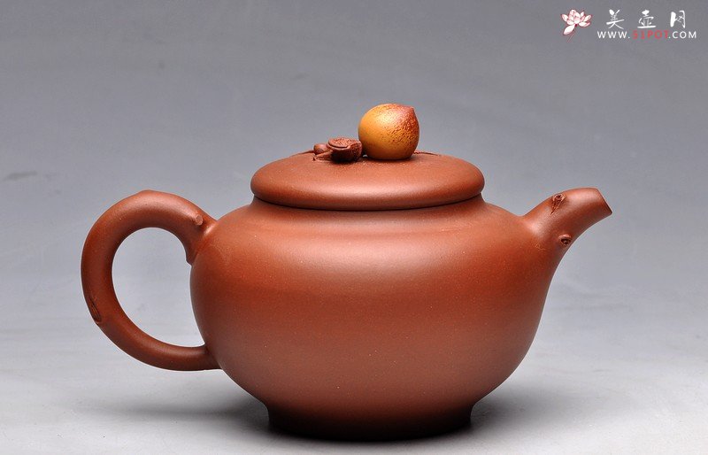 紫砂壶图片：做工细腻 饱满大气 优质底料掇寿（祝寿） - 美壶网
