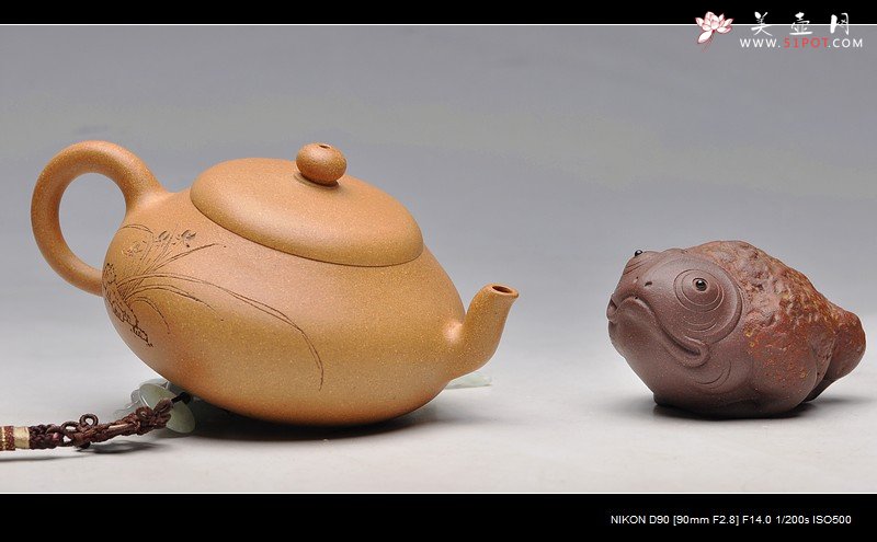 紫砂壶图片：邱玉林大师装饰 古拙之风 把玩精品 全手扁梨2 实用收藏 - 美壶网