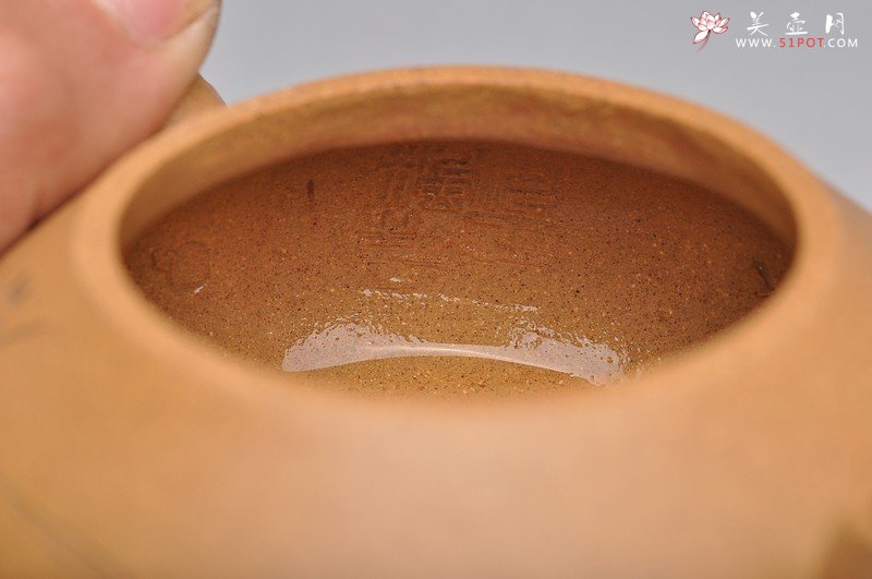 紫砂壶图片：邱玉林大师装饰 古拙之风 把玩精品 全手扁梨2 实用收藏 - 美壶网