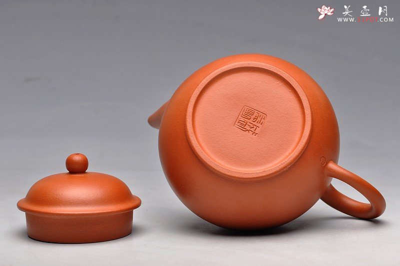 紫砂壶图片：线条优美 最佳实用器 优质朱泥 全手剑流高潘 - 美壶网