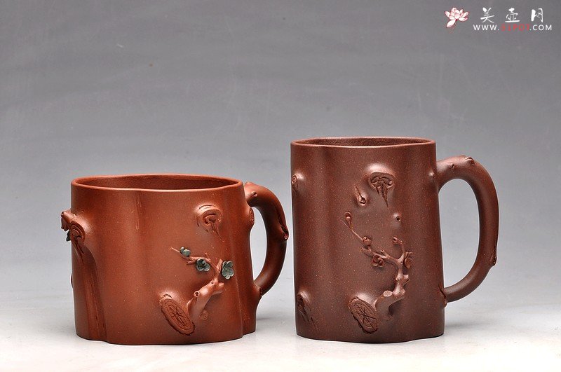 紫砂壶图片：一对高矮胖瘦绝配：） 清水泥和地槽青 全手梅花单杯  - 美壶网