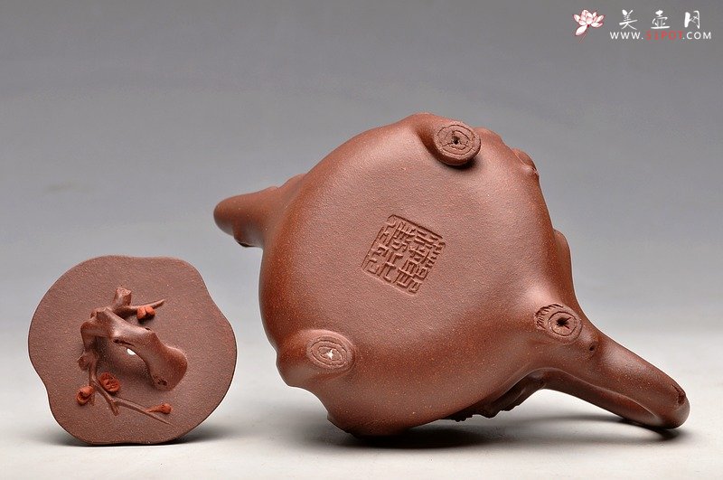 紫砂壶图片：实用精品小花货 立体梅花惊艳 全手小喜上眉梢  - 美壶网
