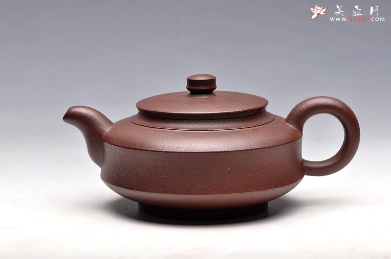 紫砂壶图片：舒服耐品 线条优美 实用佳品 老紫泥 汉鼓壶 - 美壶网