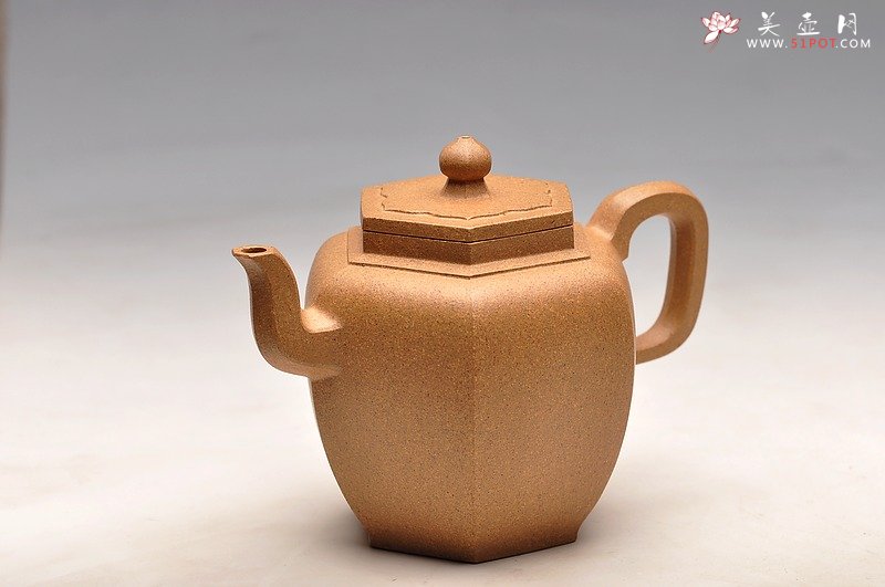 紫砂壶图片：俊雅遗风 工精实力新品 段泥全手小步步高登 普洱利器 - 美壶网