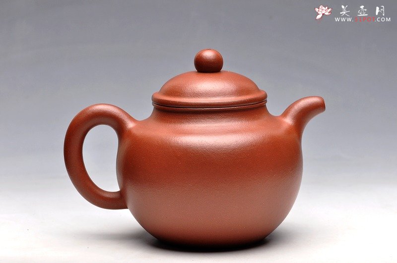 紫砂壶图片：型老，料老，款老之非老壶的味道 全手高莲子 - 美壶网