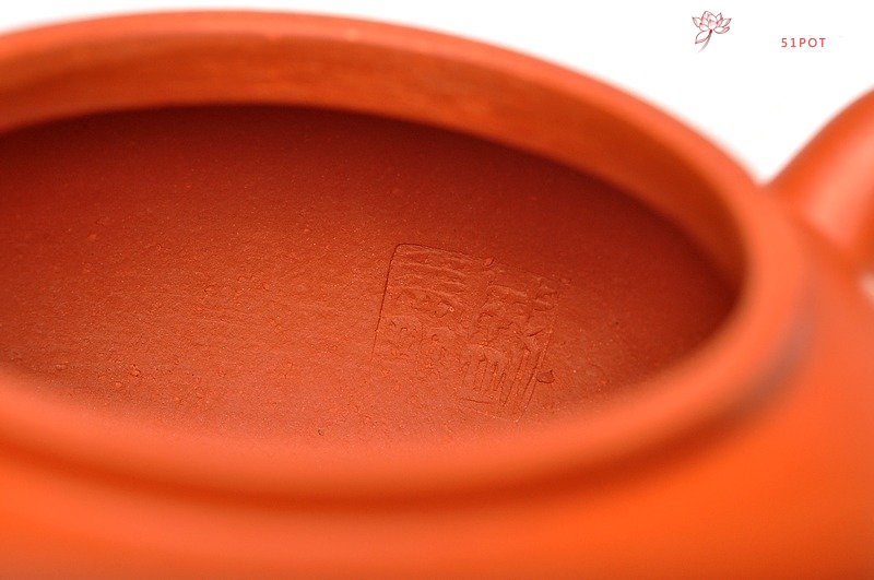 紫砂壶图片：风姿卓越 全手实用茶器之平盖莲子 - 美壶网