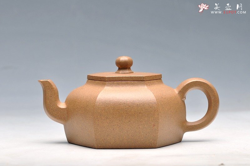 紫砂壶图片：飘逸灵动 线面挺快 全手精品之逸公六方 - 美壶网