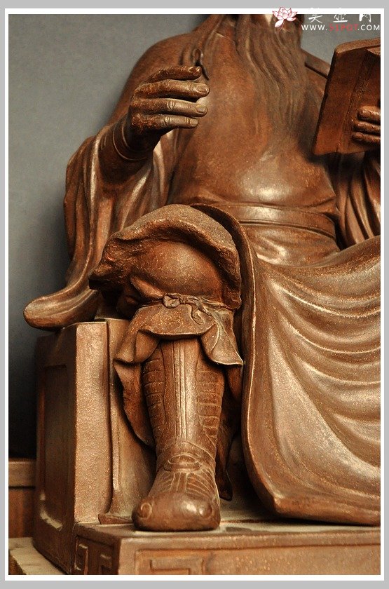 紫砂壶图片：孤品 精品 文关公 仁和贵气 满腹经纶 文武财神 - 美壶网