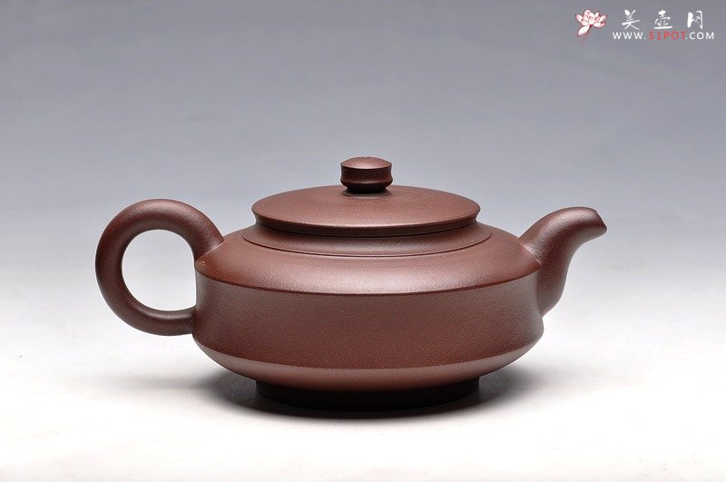 紫砂壶图片：舒服耐品 线条优美 实用佳品 老紫泥 汉鼓壶 - 美壶网