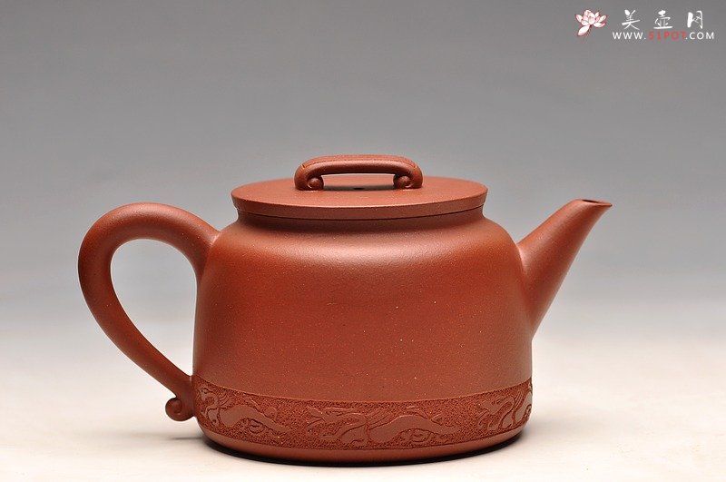 紫砂壶图片：曲峰新作 原创 俊雅挺拔 如意 秦汉遗韵 钱伟刚装饰 - 美壶网