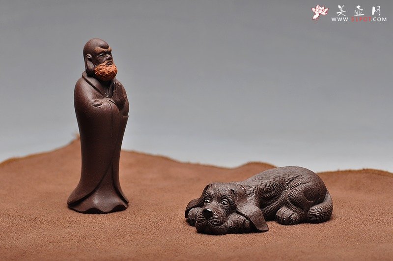 紫砂壶图片：精制版的拉毛小狗 神态细腻 精品茶宠 - 美壶网