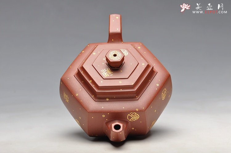 紫砂壶图片：方圆之精妙 日益精进 挺拔流畅 ‘满金福’全手中雪华  - 美壶网