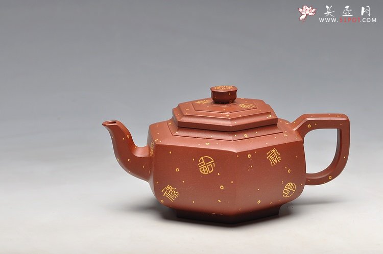 紫砂壶图片：方圆之精妙 日益精进 挺拔流畅 ‘满金福’全手中雪华  - 美壶网