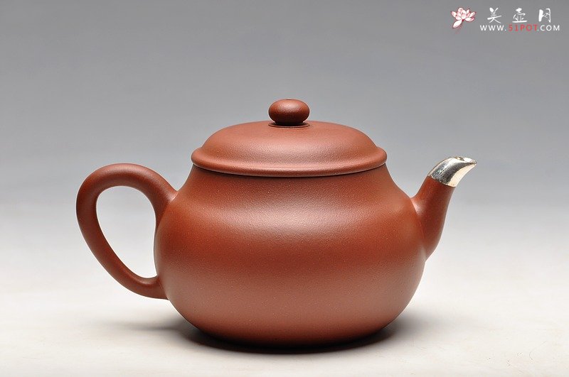 紫砂壶图片：包银全手鸣远梨式 风姿绰约 优质地槽青 - 美壶网