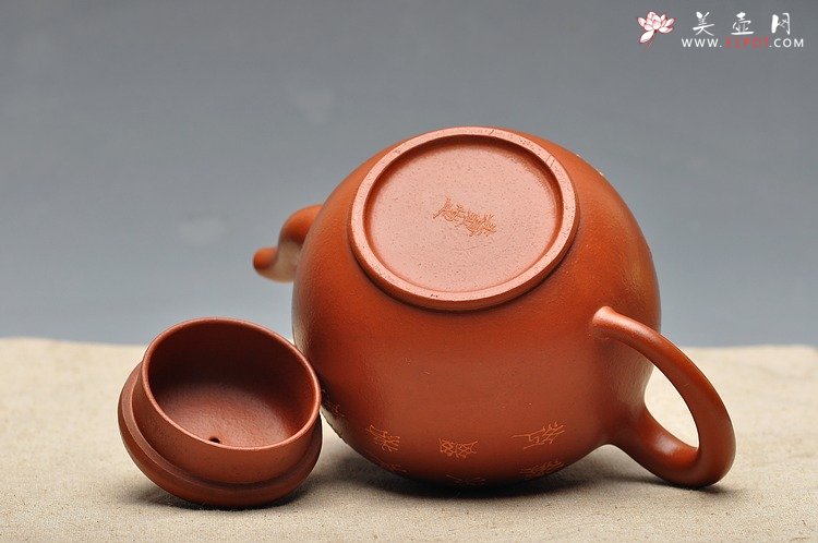 紫砂壶图片：老朱泥难得大品 全手摹古 圆润大方 全手宫灯 孤品 - 美壶网