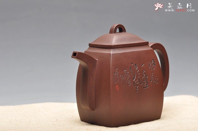 紫砂壶图片：鲍志强高徒历上清装饰 铮铮铁骨 俊雅精品 汉方 - 美壶网