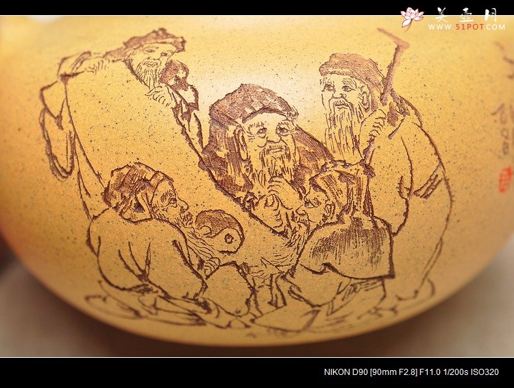 紫砂壶图片：古朴经典 儒雅得体 通景山水 莲子 - 美壶网